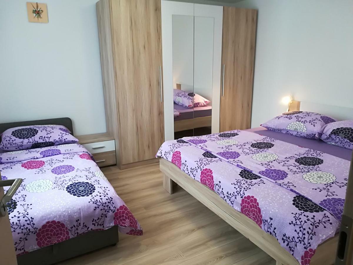Apartment Natali Brseč Exteriör bild